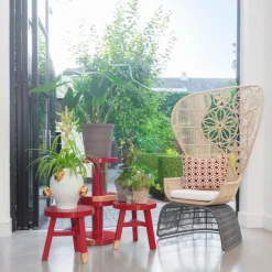 Common Comrades Merchant Beistelltisch