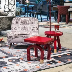 Common Comrades Merchant Beistelltisch