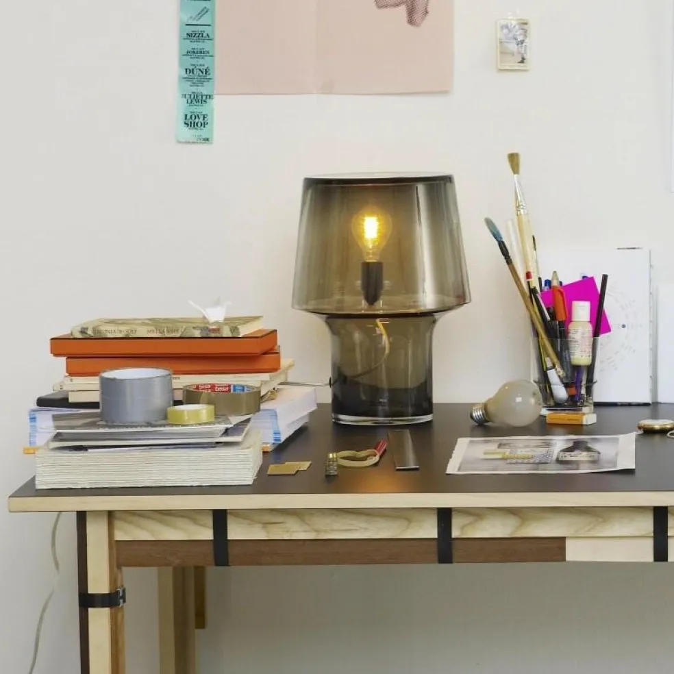 Cosy In Grey Tischleuchte