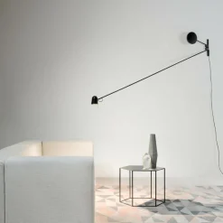 Counterbalance LED Wandleuchte