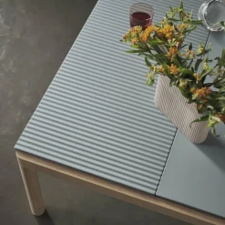 Couple Couchtisch 80x84x40 cm gewellt