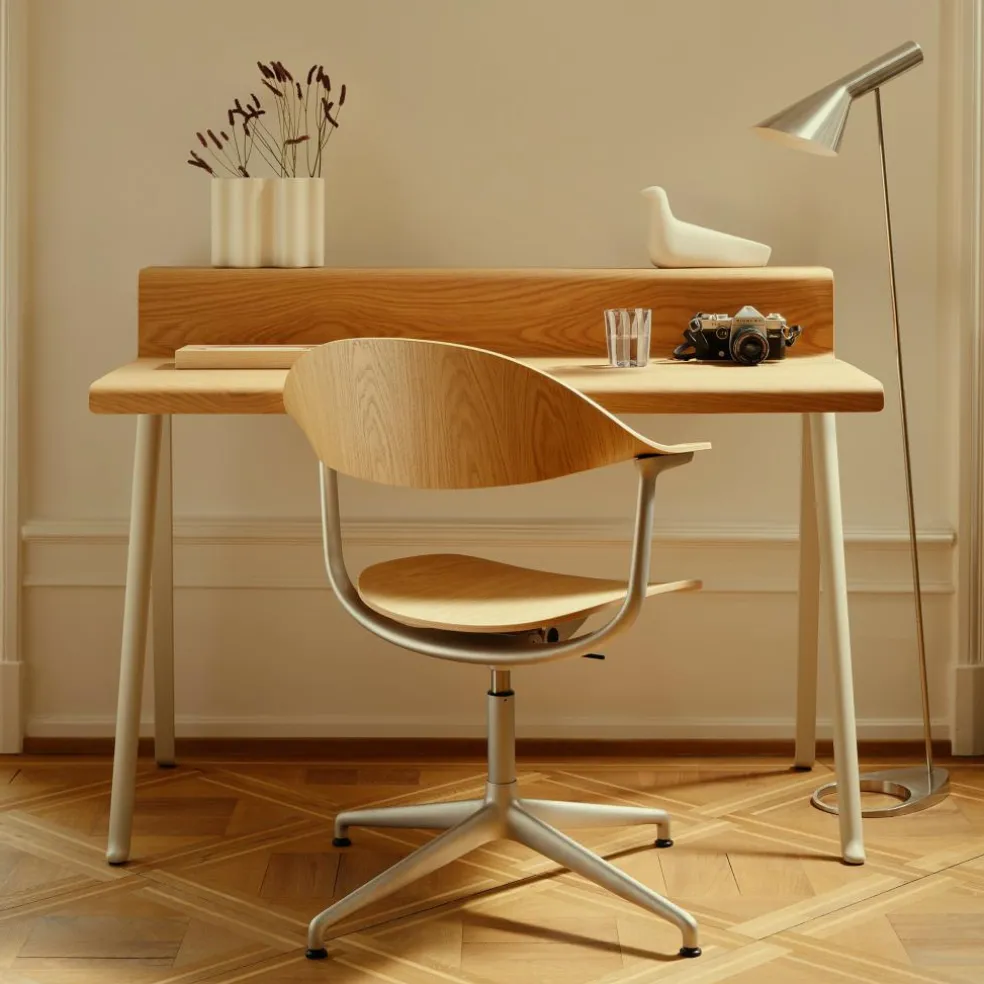 Courier Schreibtisch Gestell kreide