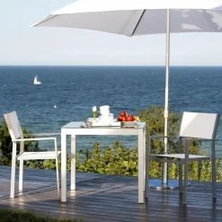 Cubic Gartenarmlehnstuhl