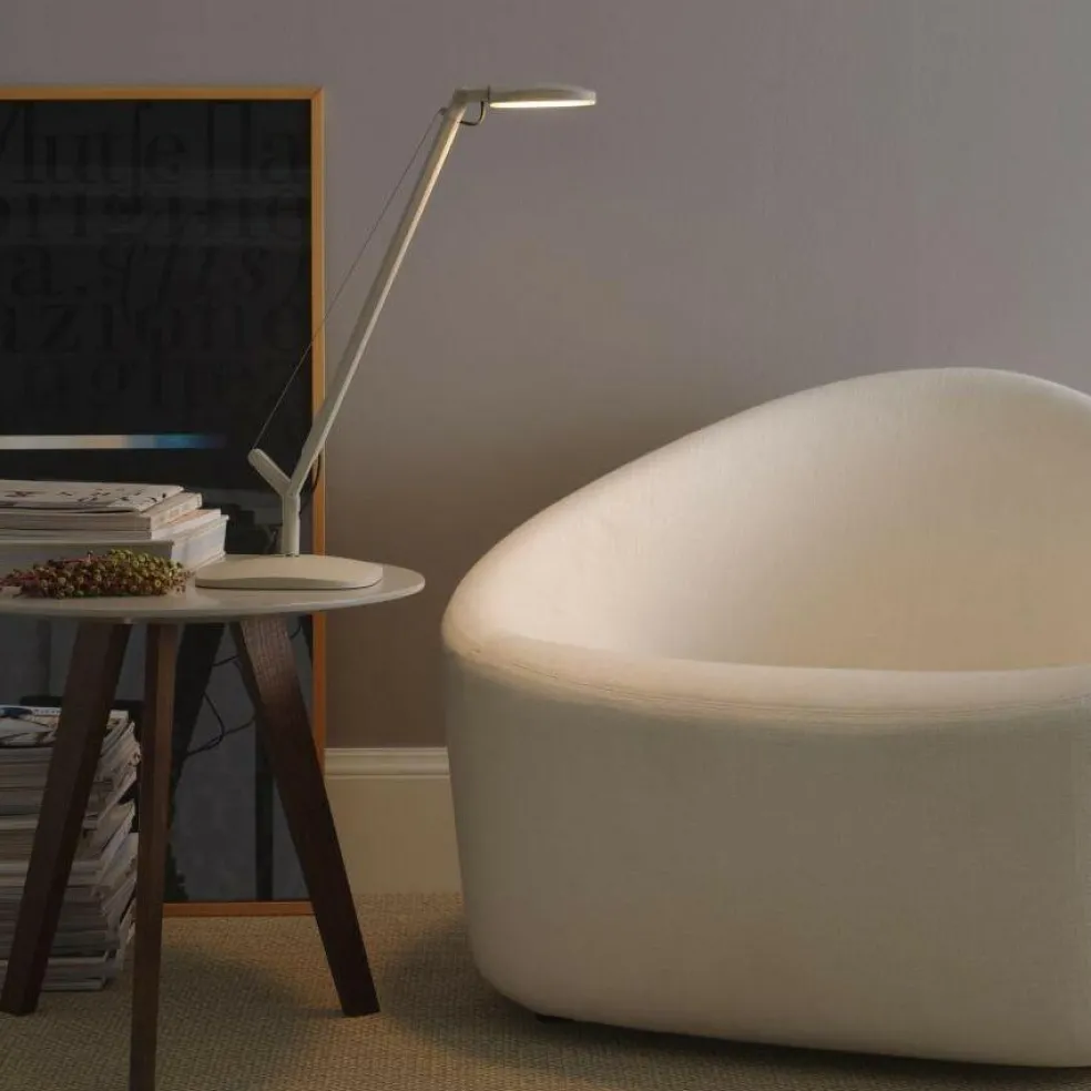 Demi Volée LED Schreibtischleuchte