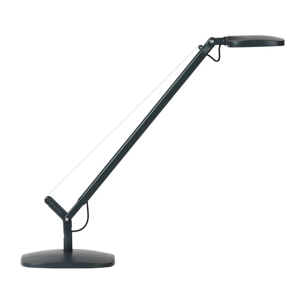 Demi Volée LED Schreibtischleuchte