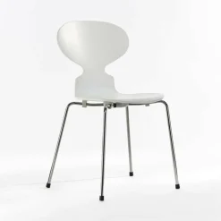 Die Ameise™ Stuhl gefärbte Esche