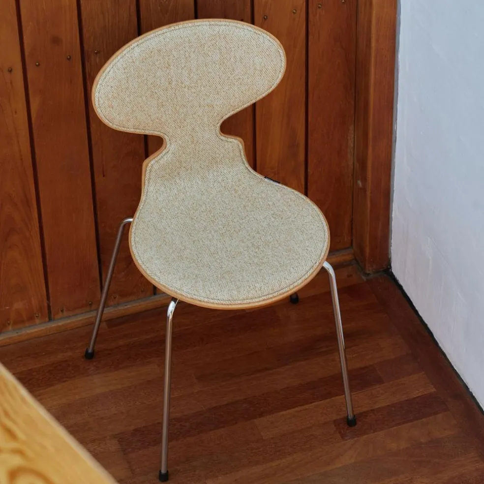 Die Ameise™ Stuhl Vorne gepolstert Gestell verchromt