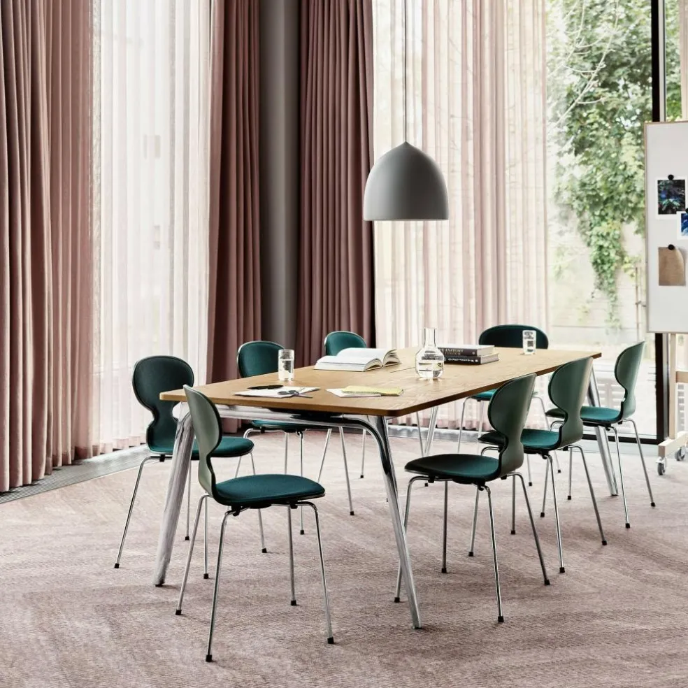 Die Ameise™ Stuhl Vorne gepolstert Gestell verchromt