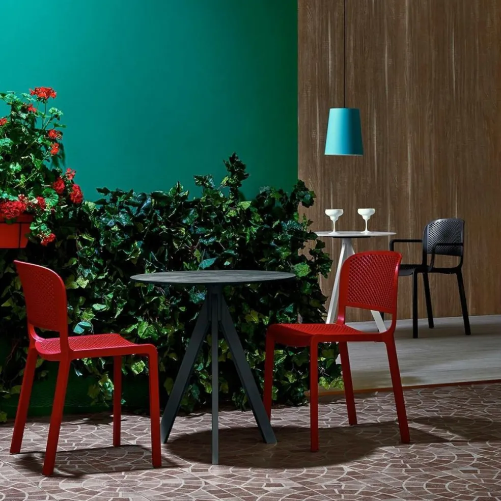 Dome 266 Gartenarmlehnstuhl