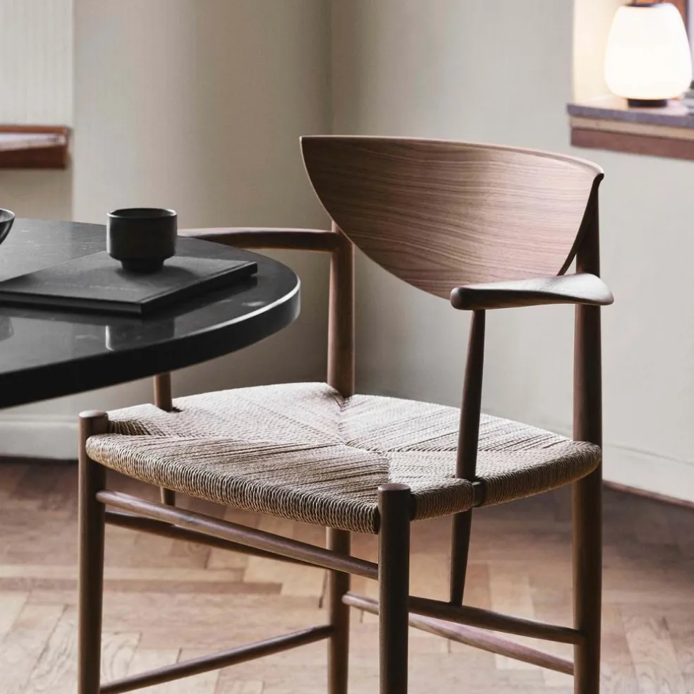 Drawn HM4 Armlehnstuhl