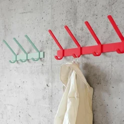 e15 FK08 Uni Garderobenleiste