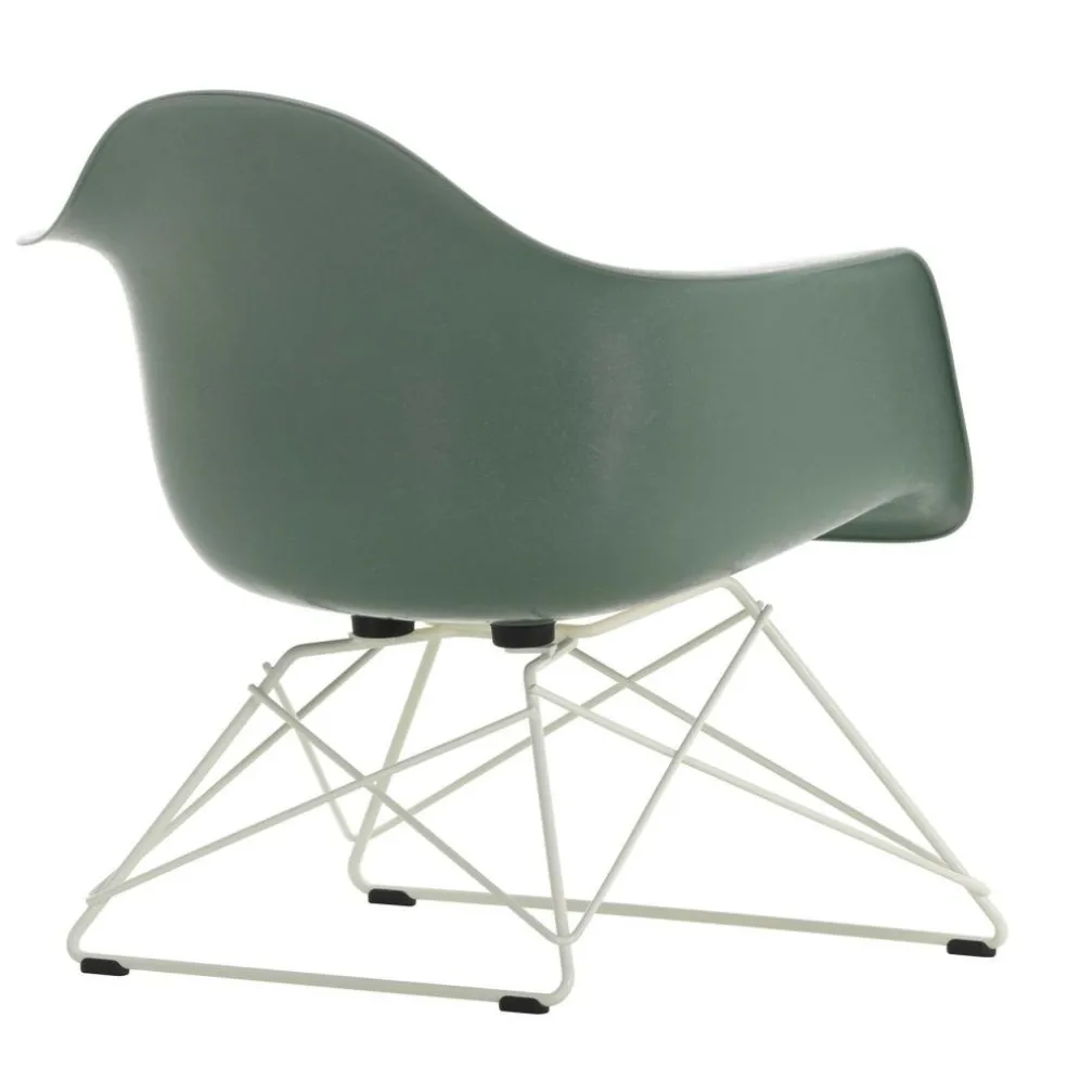Eames Fiberglass Armchair LAR Gestell weiß