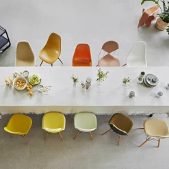 Eames Fiberglass Side Chair DSW Ahorn gelblich