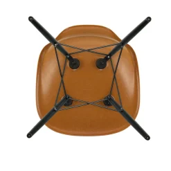 Eames Fiberglass Side Chair DSW Ahorn schwarz