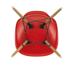 Eames Fiberglass Side Chair DSW Gestell Esche