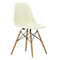 Eames Fiberglass Side Chair DSW Gestell Esche