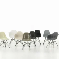 Eames Fiberglass Side Chair DSR schwarz