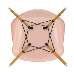 Eames Plastic Armchair DAW RE Ahorn gelblich