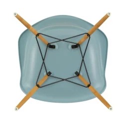 Eames Plastic Armchair DAW RE Ahorn gelblich