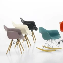 Eames Plastic Armchair DAW RE Ahorn gelblich