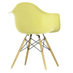 Eames Plastic Armchair DAW RE Ahorn gelblich