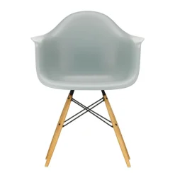 Eames Plastic Armchair DAW RE Ahorn gelblich