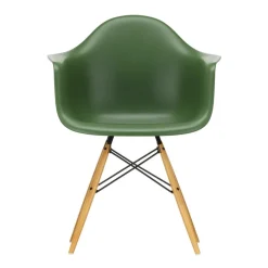 Eames Plastic Armchair DAW RE Ahorn gelblich