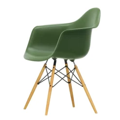 Eames Plastic Armchair DAW RE Ahorn gelblich