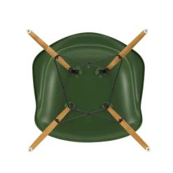 Eames Plastic Armchair DAW RE Ahorn gelblich