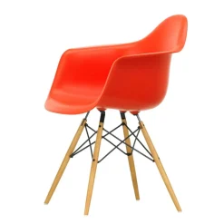 Eames Plastic Armchair DAW RE Ahorn gelblich