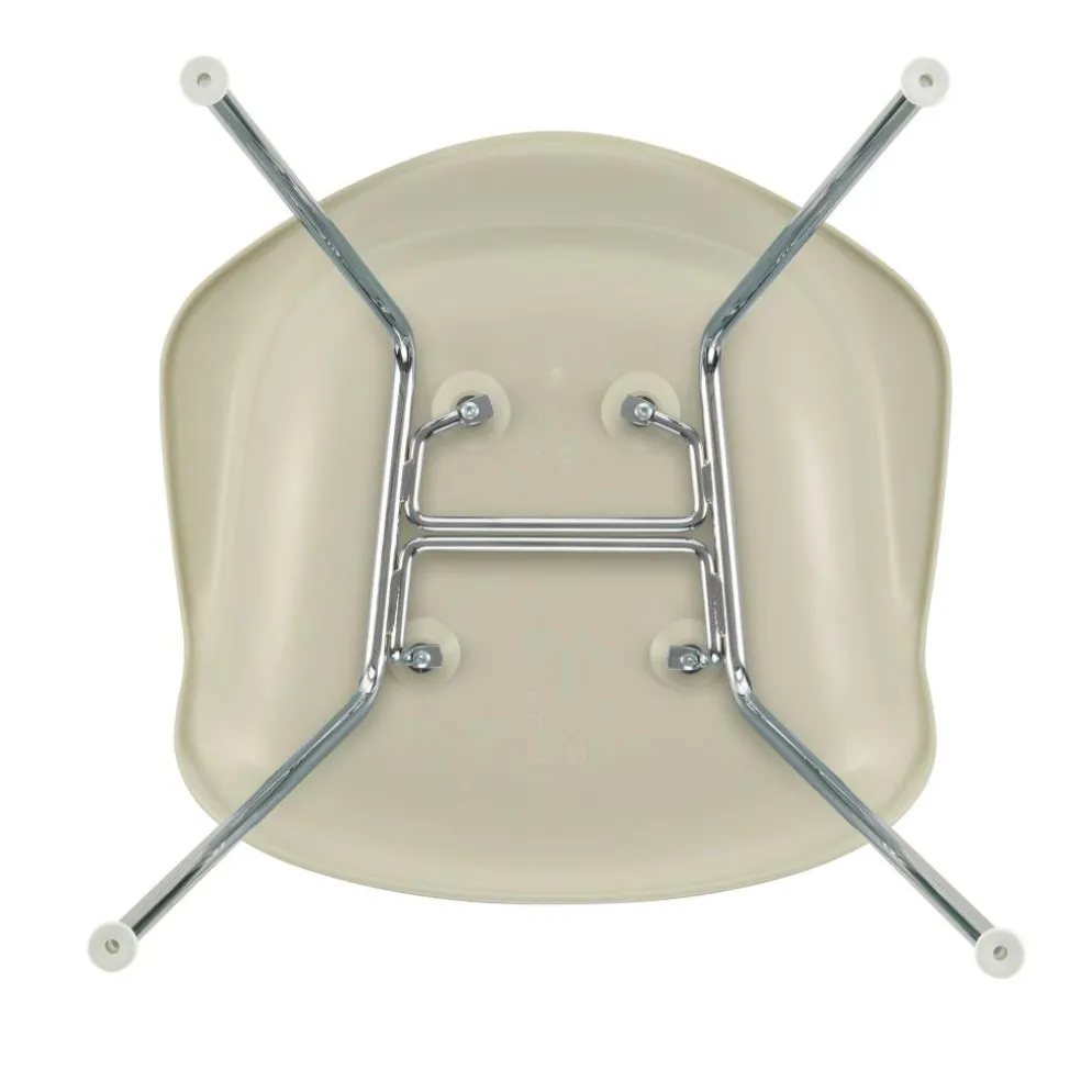 Eames Plastic Armchair DAX RE verchromt