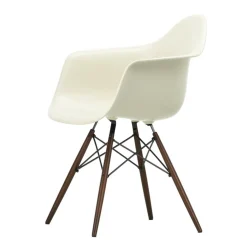 Eames Plastic Armchair DAW RE Ahorn dunkel
