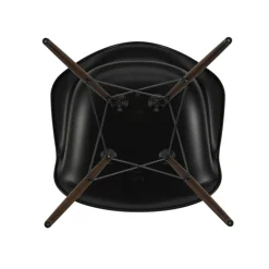 Eames Plastic Armchair DAW RE Ahorn dunkel