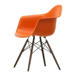 Eames Plastic Armchair DAW RE Ahorn dunkel