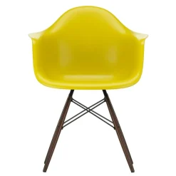 Eames Plastic Armchair DAW RE Ahorn dunkel