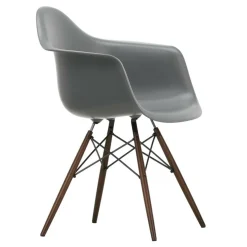 Eames Plastic Armchair DAW RE Ahorn dunkel