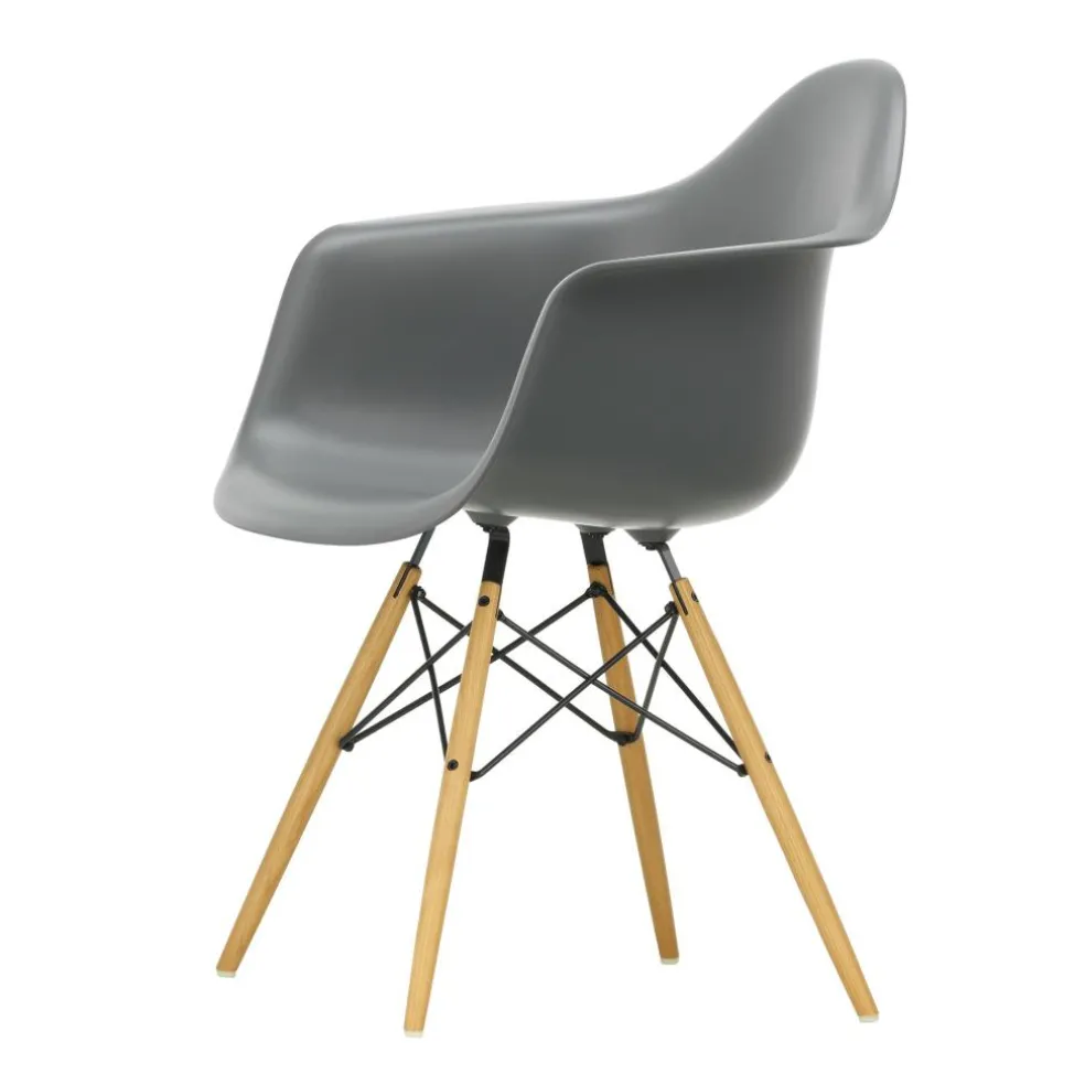 Eames Plastic Armchair DAW RE Gestell Esche
