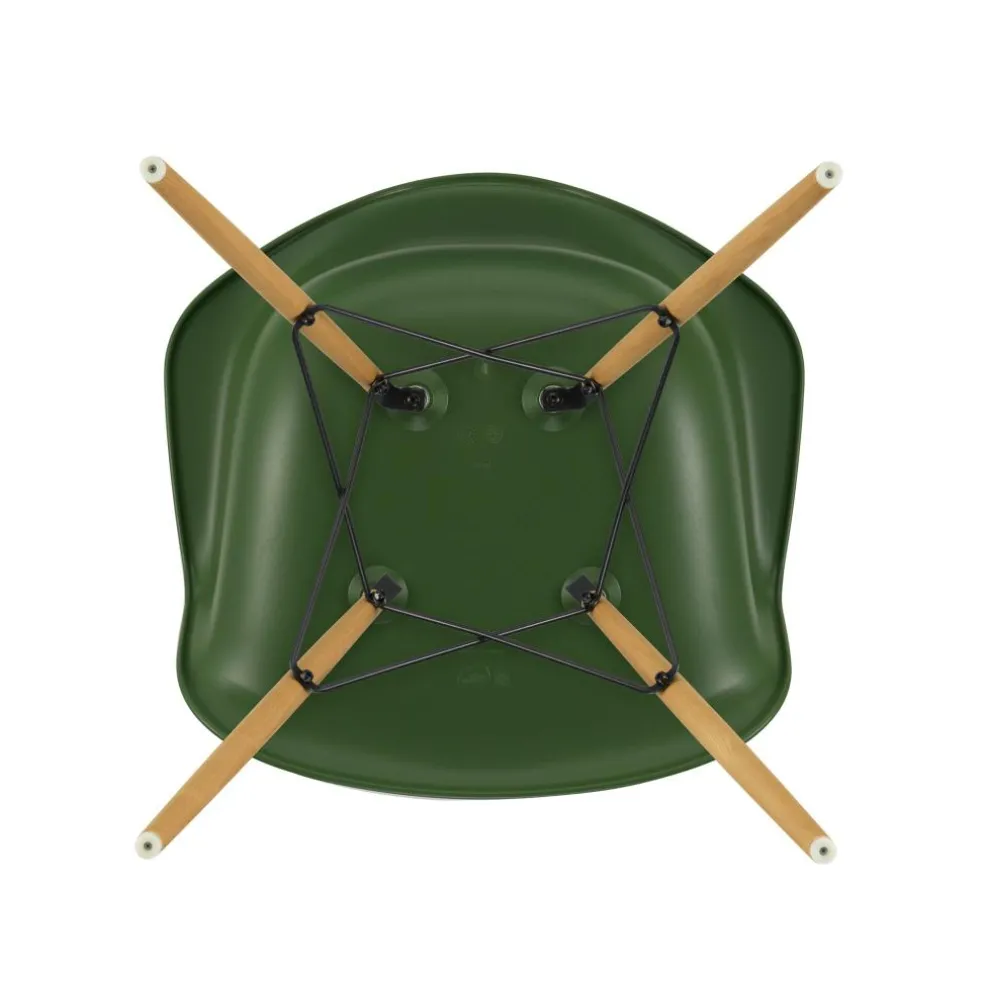 Eames Plastic Armchair DAW RE Gestell Esche