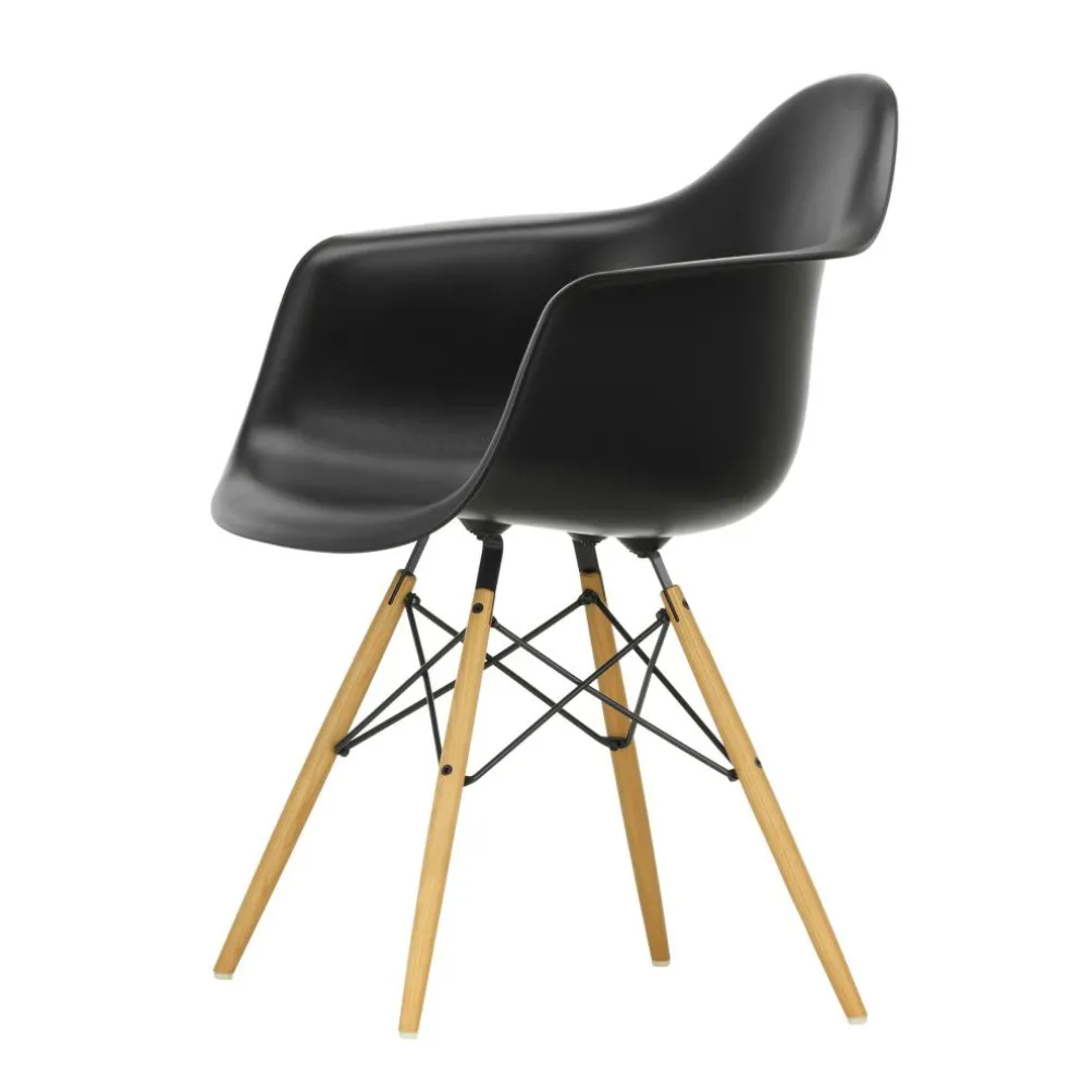 Eames Plastic Armchair DAW RE Gestell Esche