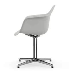 Eames Plastic Armchair DAL RE Gestell poliert