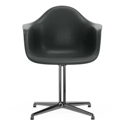 Eames Plastic Armchair DAL RE Gestell poliert