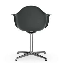 Eames Plastic Armchair DAL RE Gestell poliert