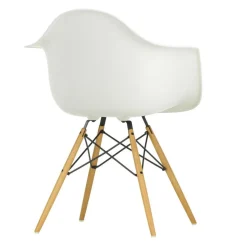 Eames Plastic Armchair DAW Gestell Esche