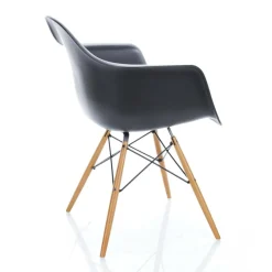 Eames Plastic Armchair DAW Ahorn gelblich