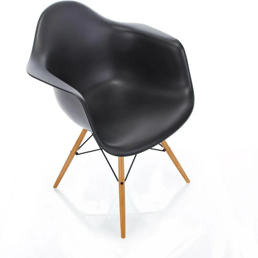 Eames Plastic Armchair DAW Ahorn gelblich