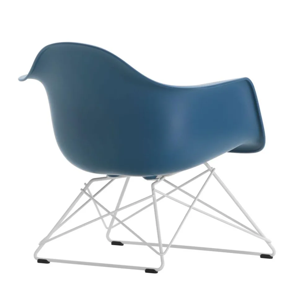 Eames Plastic Armchair LAR RE Gestell weiß