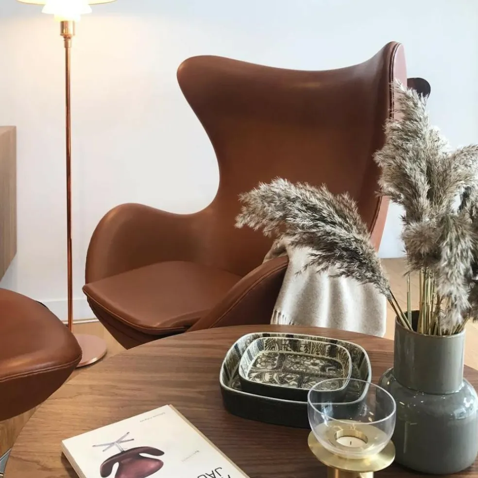 Egg/ Das Ei™ Loungesessel Leder