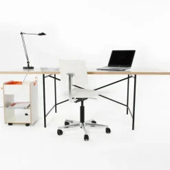 Eiermann 1 Tisch 180x90cm Gestell mittig 110x66x66cm