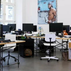 Eiermann 2 Tisch 160x80x66cm Gestell exzentrisch 135x66cm