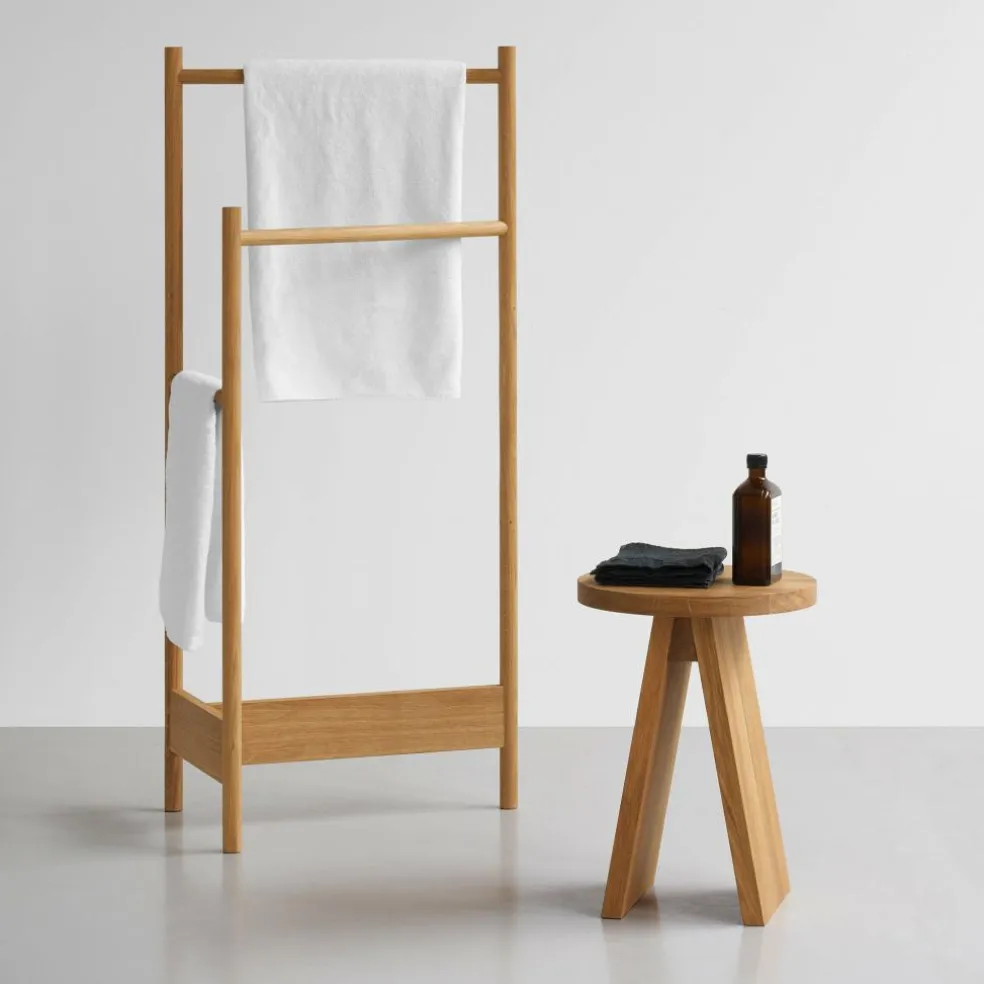 EK01 Stool Hocker